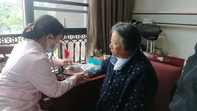 常見養(yǎng)老機(jī)構(gòu)怎么收費(fèi)的呢？(圖4)